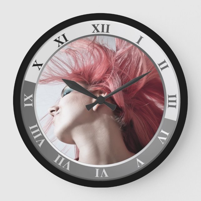Coiffeur-salon de beauté grande horloge (Recto)