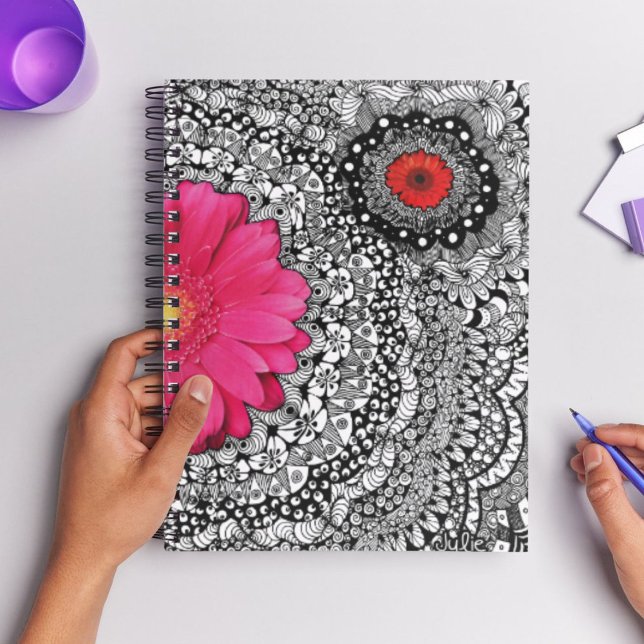 Collage d'art Doodle Flower (Créateur téléchargé)