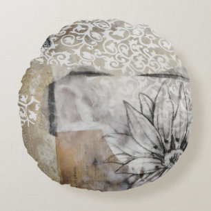 Collage Fleur II Round Pillow