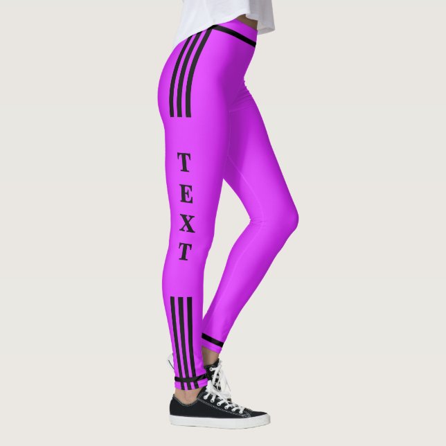 Collants violets à rayure latérale noire avec text (Droite)