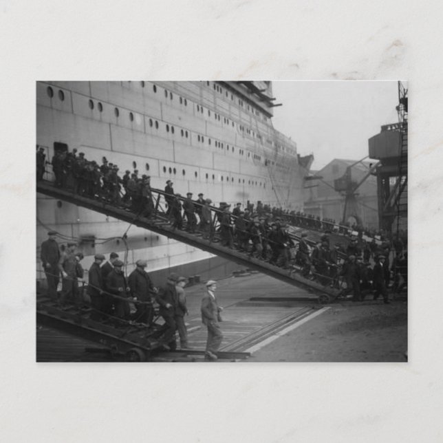 Collection de cartes postales RMS Queen Mary (Devant)