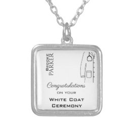Collier Cérémonie de remise de manteau blanc customisée Fé