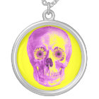 CRÂNE AVEC DE RÉTROS YEUX DE MARGUERITE