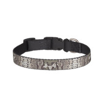 Collier de texture de peau de serpent