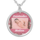 Fière grand-mère bébé rose et photo Brown