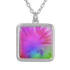 L'arc-en-ciel teignent en nouant