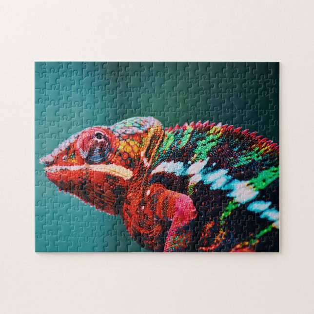 Color Changing Rainbow Chameleon Reptile Jigsaw Puzzle (Horizontal)