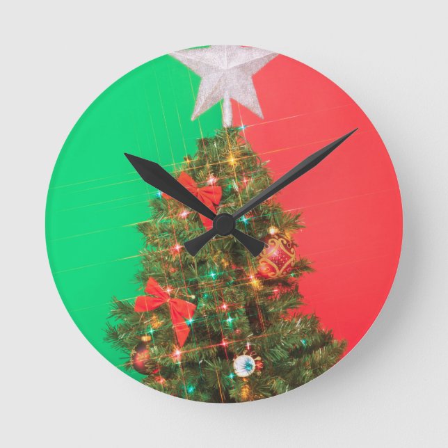 colorblock christmas tree round clock (Front)
