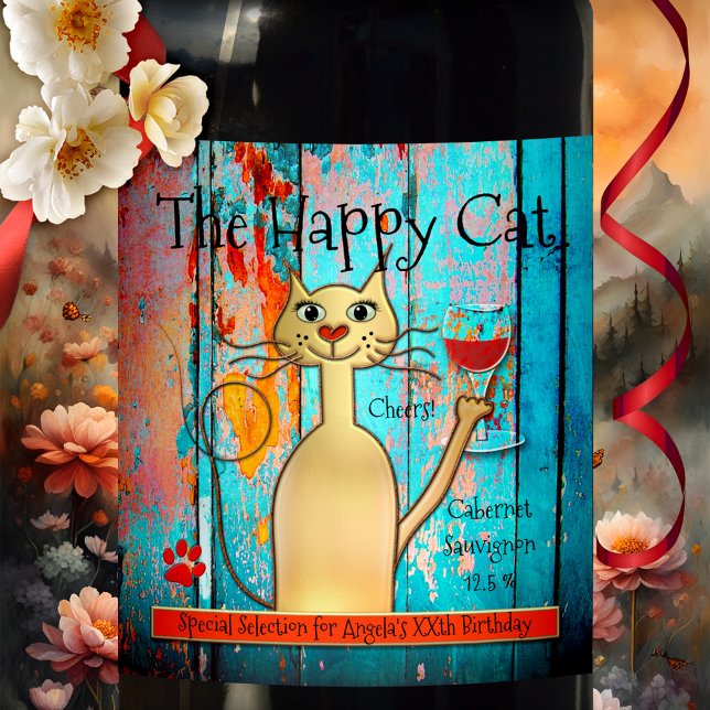 Coloré et drôle Happy Chat Étiquette de vin person (Cute and funny wine label featuring a gold stylized cat toasting on colorful rustic wood - birthday)