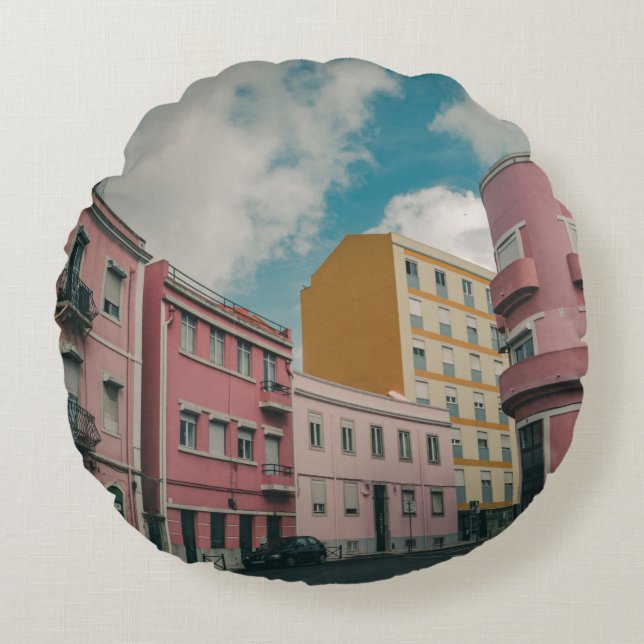 COLORFUL CITY ROUND PILLOW (Front)