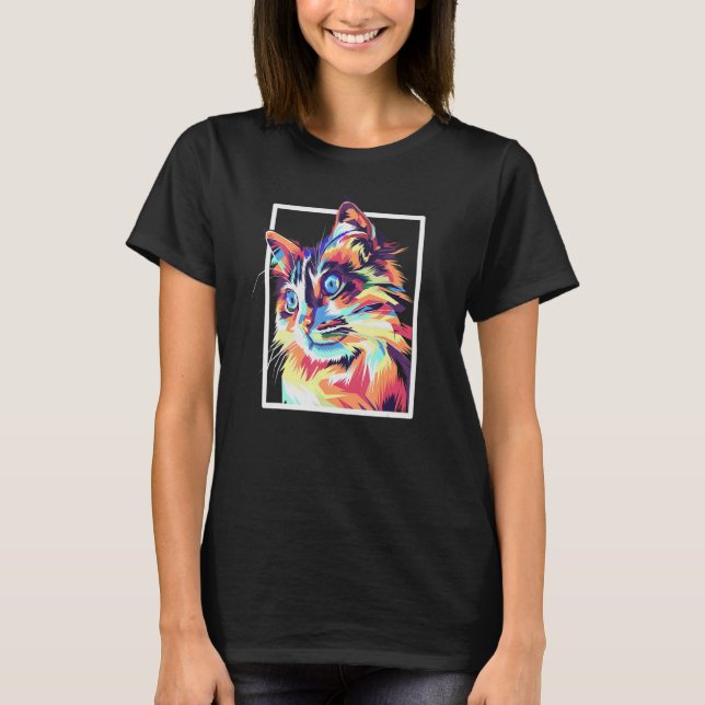 Colorful Pop Maine Coon Cat   T-Shirt (Front)