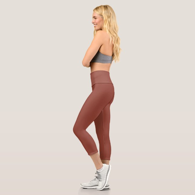 colour chestnut capri leggings (Left)