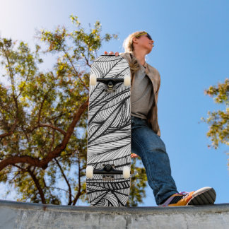 Colour-Your-Own Skateboard Deck Black + White