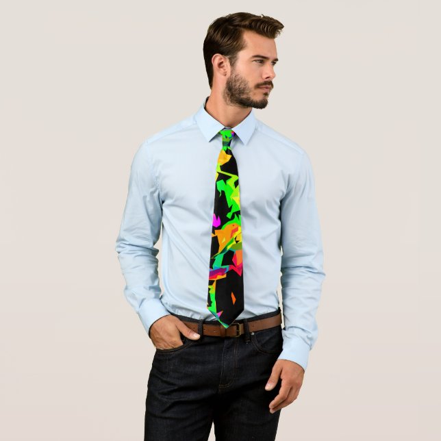 Coloured flames tie (In Situ)