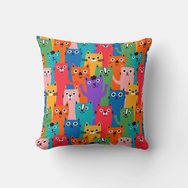 Colourful cats pattern throw pillow (Front)