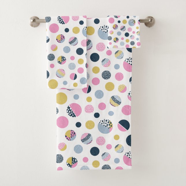 Colourful Circles  Bath Towel Set (Insitu)