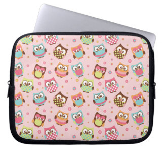 Colourful Cute Owls laptop sleeve (rose)