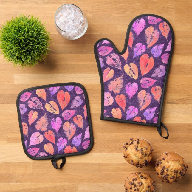 Colourful Fall Leaves On Purple Pattern Oven Mitt & Pot Holder Set (Top Down)