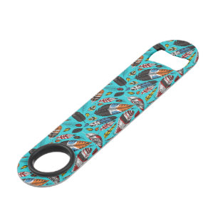 Colourful feathers bar key