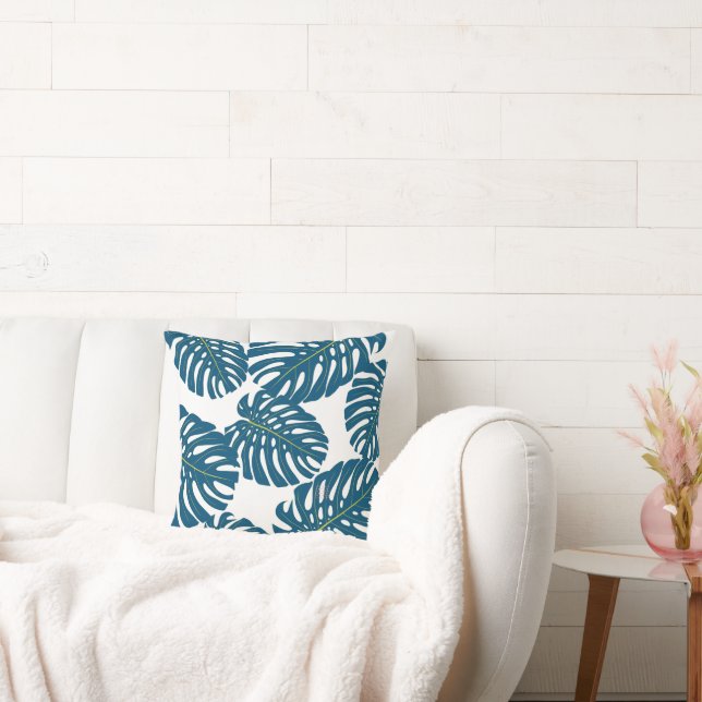 Colourful Leafs Throw Pillow (Couch)