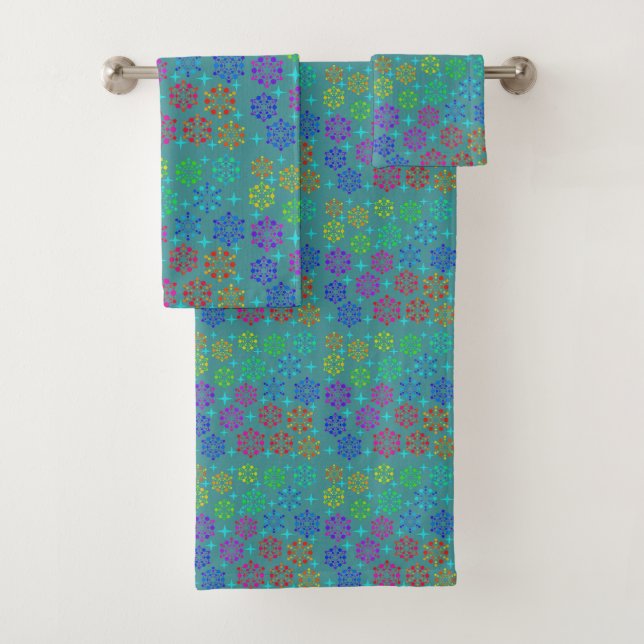 Colourful Mid Century Retro Pattern Art Design Bath Towel Set (Insitu)