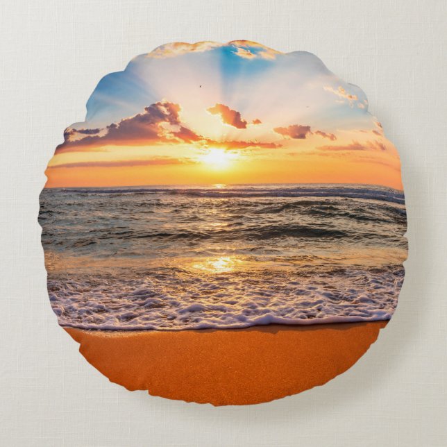 Colourful ocean beach sunrise with deep blue sky a round pillow (Front)