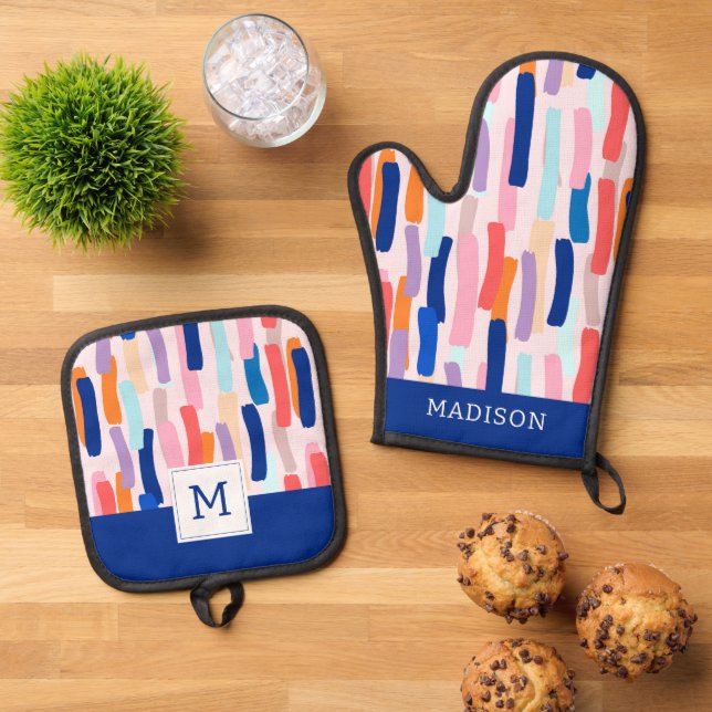 Colourful Paintbrush Stroke Pattern Oven Mitt & Pot Holder Set (Top Down)