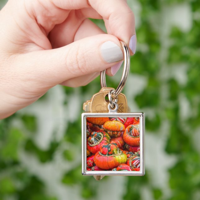 Colourful pumpkins keychain (Hand)