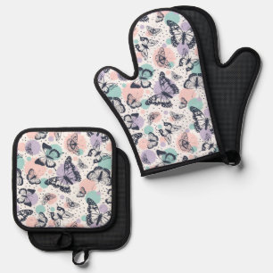Colourful retro butterflies pattern. oven mitt & pot holder set