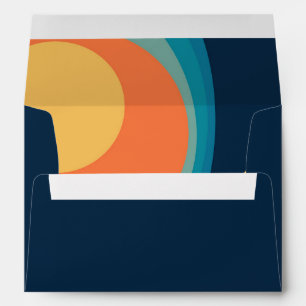 Colourful retro circles design envelope