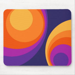 Colourful retro circles design mouse pad
