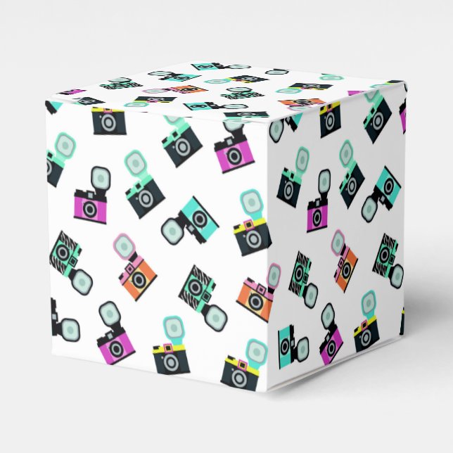 Colourful Retro Flash Camera Pattern  Favor Box (Front Side)