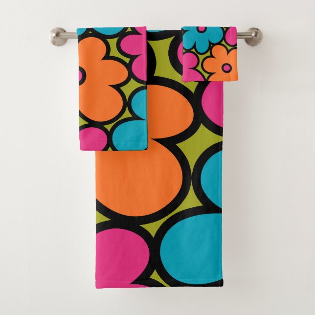 Colourful Retro Floral Pattern Bath Towel Set (Insitu)