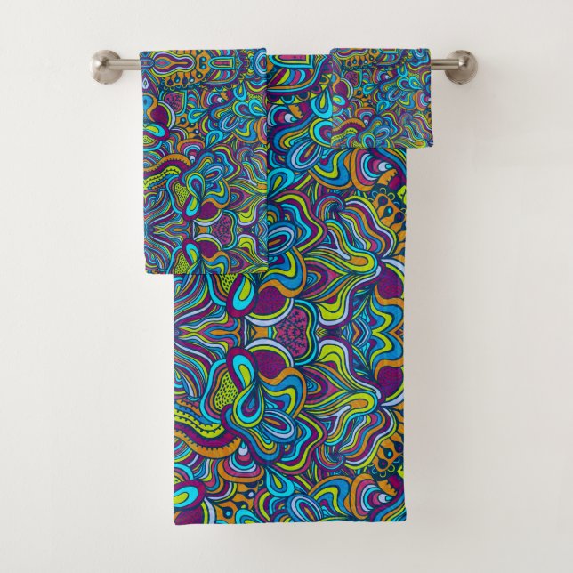 Colourful Retro Psychedelic Abstract Swirls Bath Towel Set (Insitu)