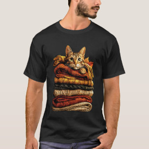Colourful Tabby Cat Resting with Fall Leaves Cozy  T-Shirt