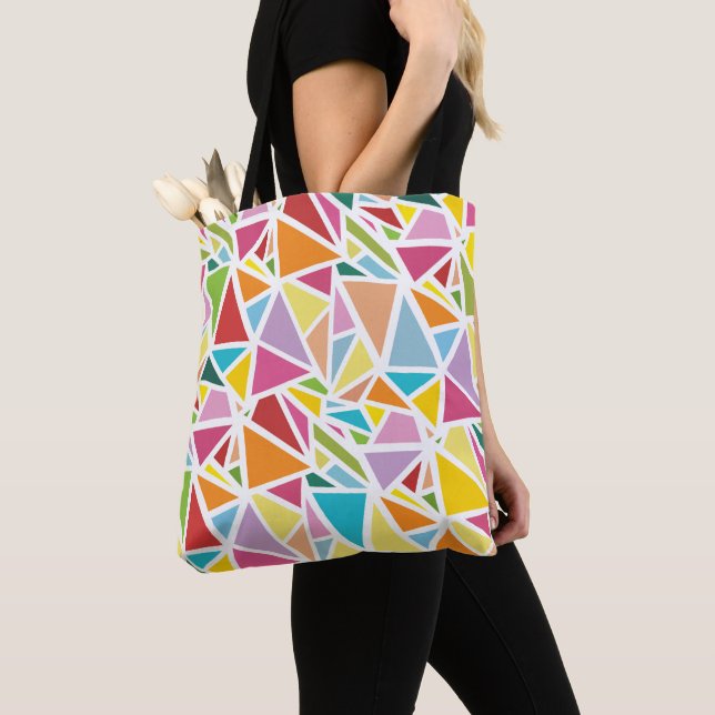Colourful triangles pattern tote bag (Close Up)