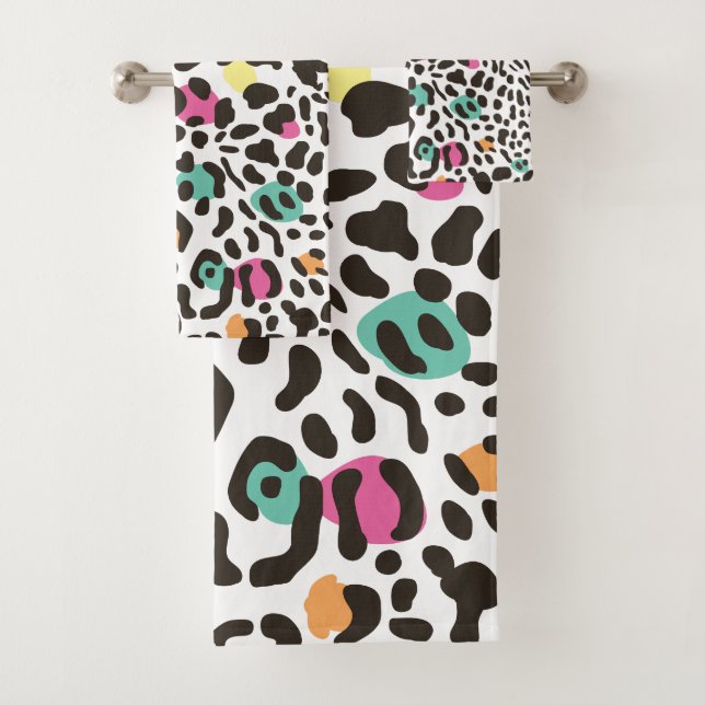 Colourful Wild Animals & Tropical Leaves Bath Towel Set (Insitu)