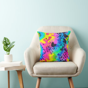 Colourful Wild Cheetah Tye Dye Pattern Throw Pillow
