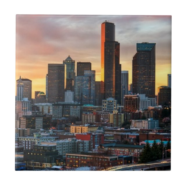 Columbia centre and downtown Seattle, Seattle Tile (Front)