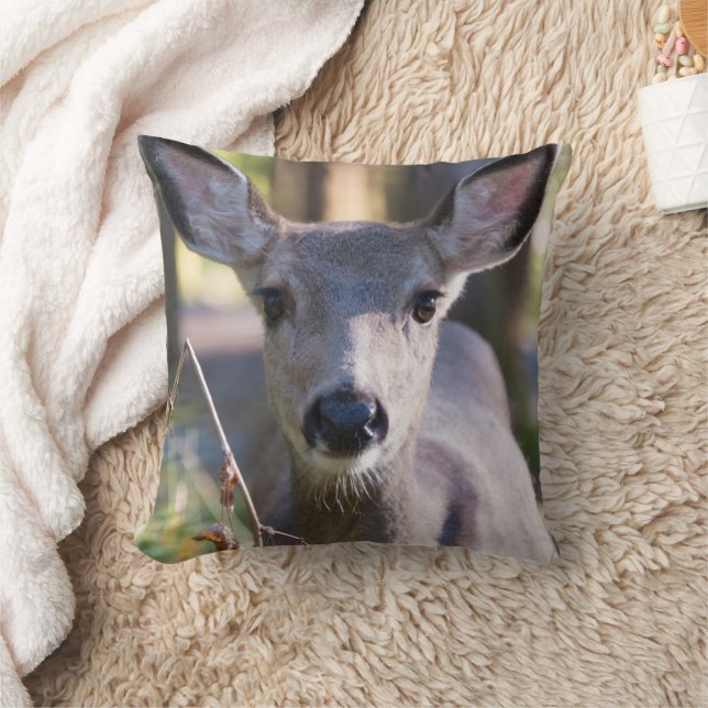 Columbian Black-tailed Doe | Washington State Throw Pillow (Blanket)