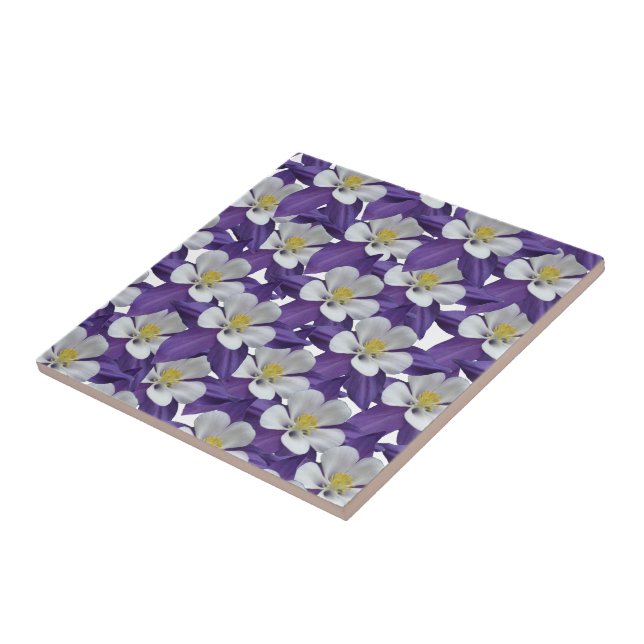 Columbine Flower Pattern Tile (Side)