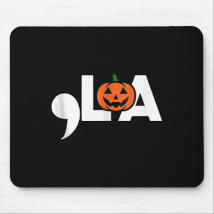 Comma La Funny Kamala Harris 2024 Halloween Pumpki Mouse Pad