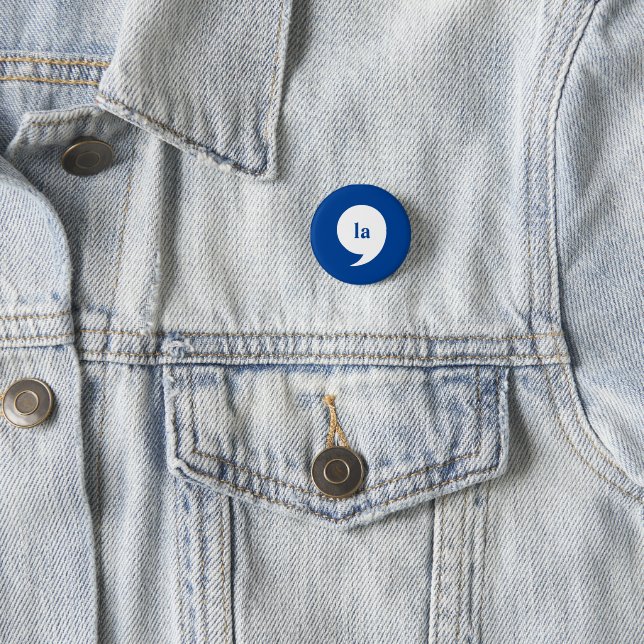 comma-la / Kamala Harris for President 2024 1 Inch Round Button (In Situ)