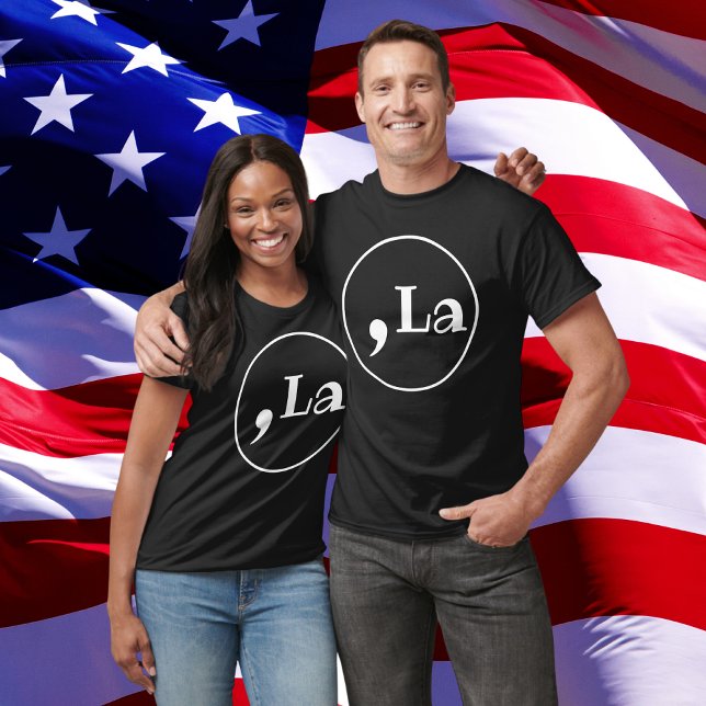 Comma la  T-Shirt (Creator Uploaded)