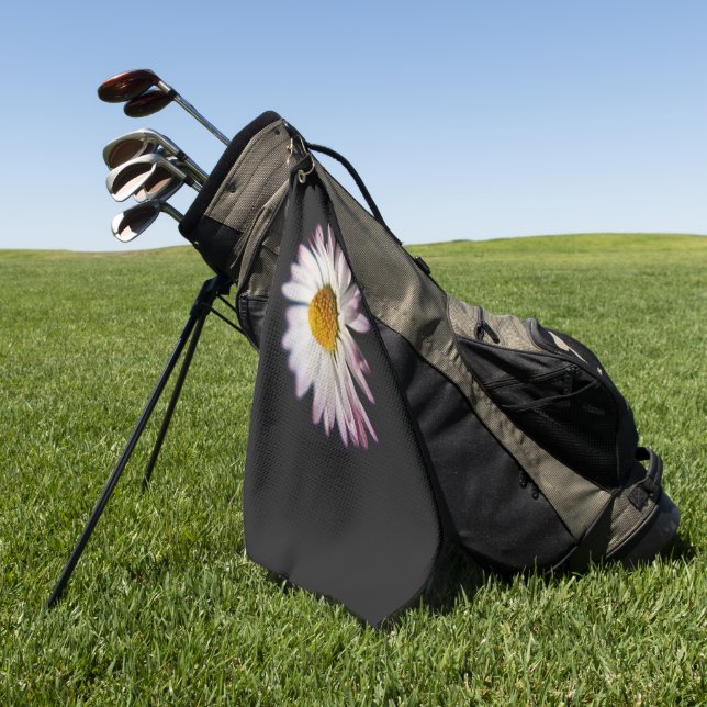 Common Daisy gtcnm Golf Towel (Green)