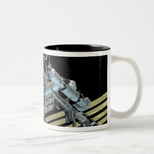 Computer generated view 12 Two-Tone coffee mug