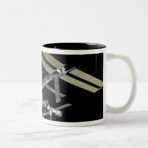 Computer generated view 23 Two-Tone coffee mug