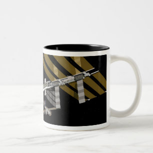 Computer generated view 25 Two-Tone coffee mug