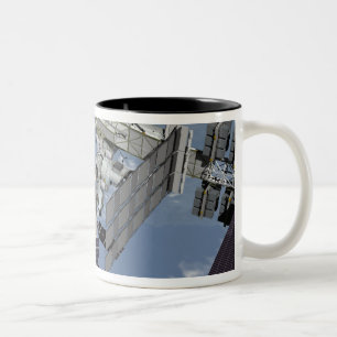 Computer generated view 6 Two-Tone coffee mug