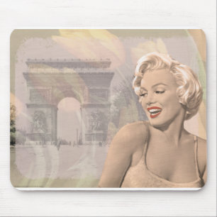 CON06CRBWRD-V3 Marilyn Triomphe.tif Mouse Pad
